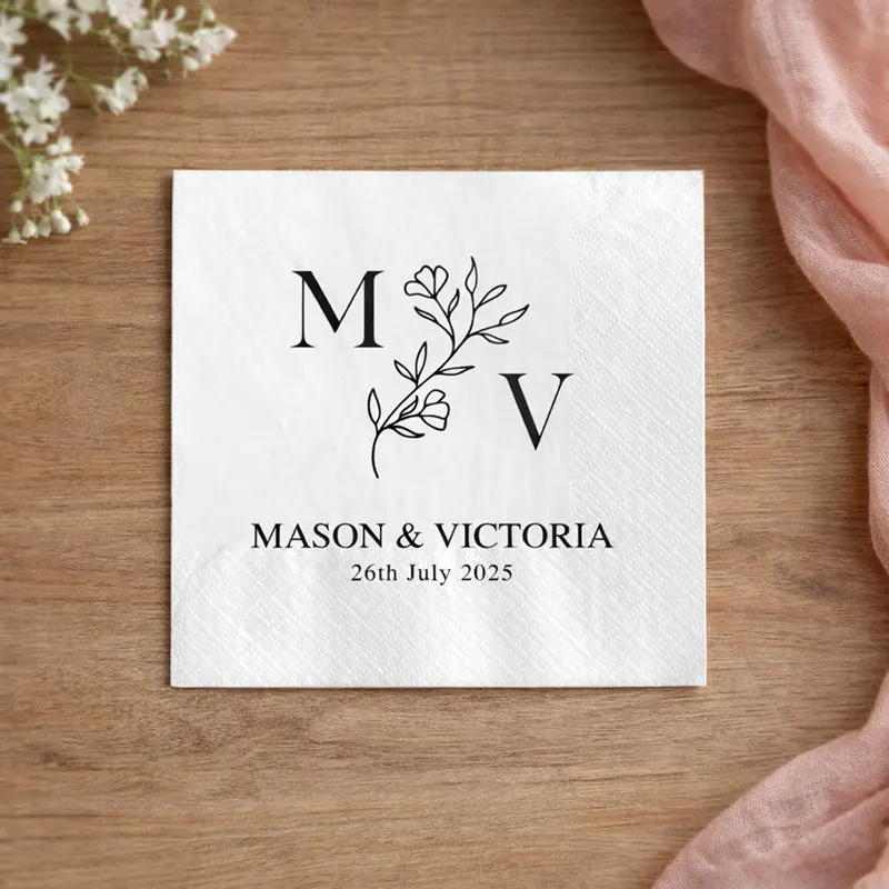 

Персонализированные салфетки для свадебного торжества, салфетки с изображением жениха и невесты, салфетки с датой свадьбы, салфетки с цветочным монограммным узором.