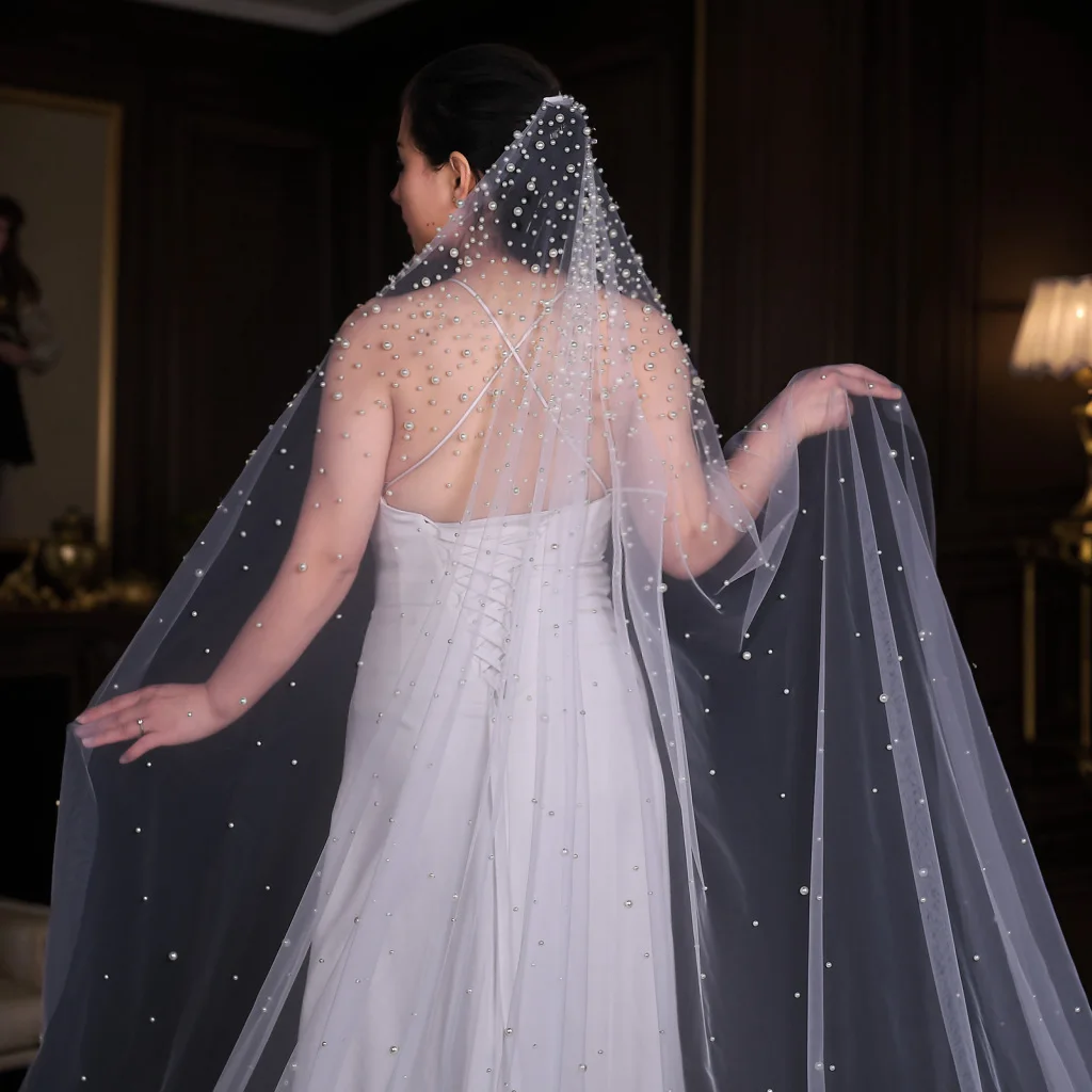 

Long4M5M Wedding Veil Pearls Bridal Tulle Veil Whit Comb Cathedral Length Vintage Pearl Embroidered Mantilla Veil For Bride G139