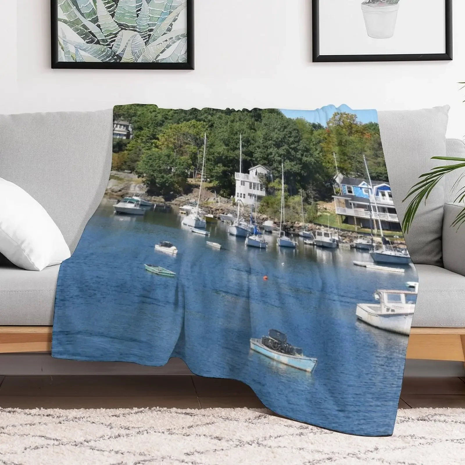 Perkins Cove Ogunquit, Maine Throw Blanket Giant Sofa Stuffeds Blankets