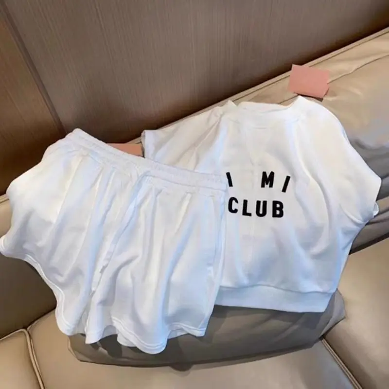 Sports and Leisure Set for Women in Spring and Summer New Korean Version Short Sleeved T-shirt High Waist Short Two-piece Set - Image 3