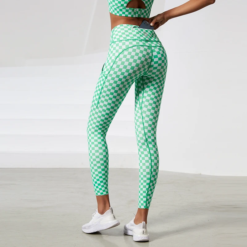 Leggings a cuadros con estampado de tablero de ajedrez, pantalones elásticos de cintura alta, ajustados, con bolsillos, para Yoga y Fitness, 2022