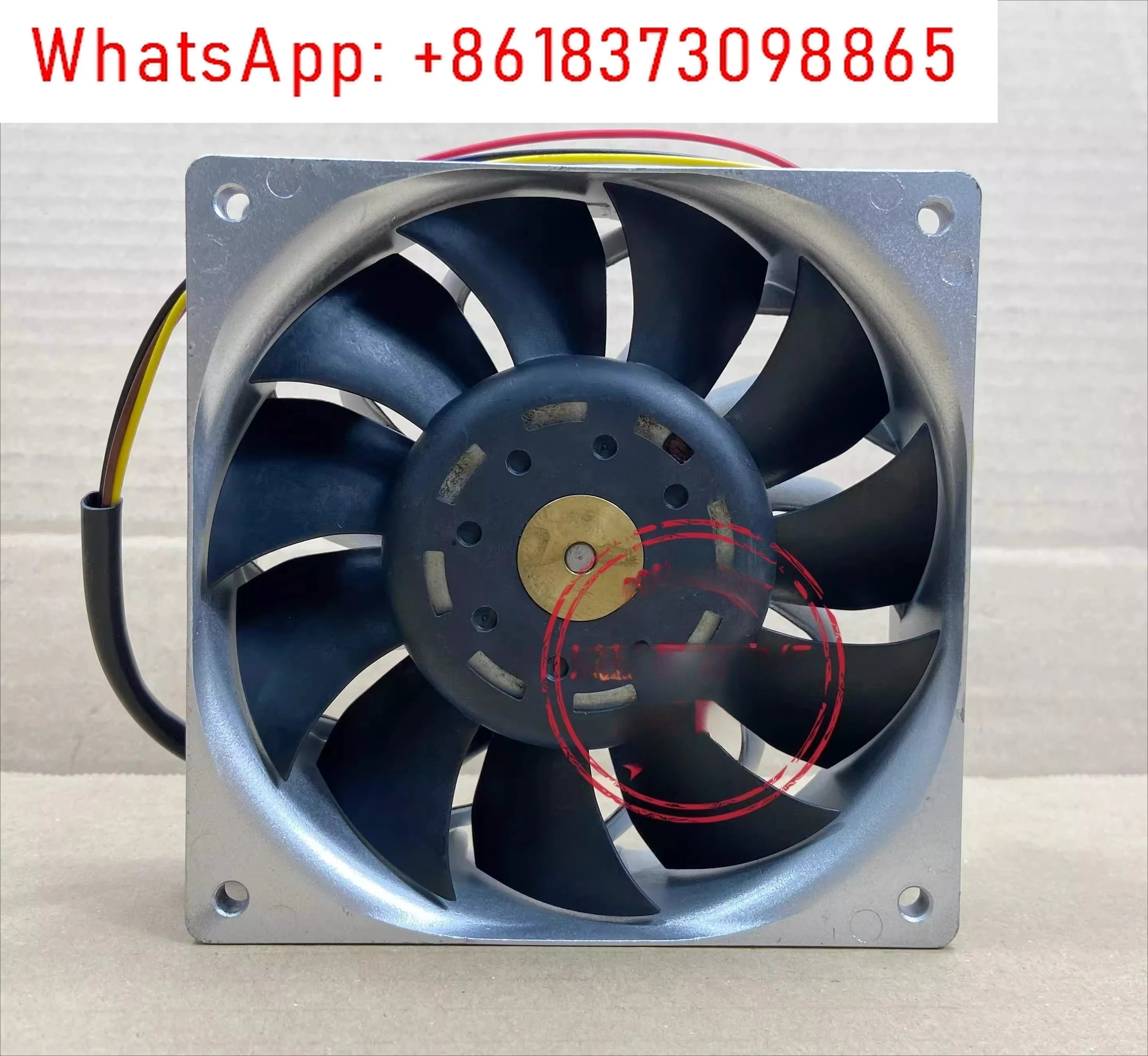 

G1238B24B8YZ-16 Новый охлаждающий вентилятор SERVO 24 В 0,28 А 12038
