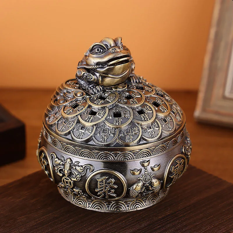 Creative Golden Toad Wealth Incense Burner for Home Indoor Large Sandalwood Aromatherapy Burner for Incense Burning and Enshrine