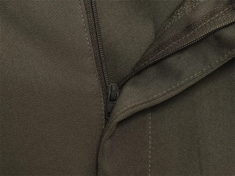 السراويل الطويلة النسائية 2025 الخريف الوافدين الجدد العسكرية الخضراء مطوي فضفاض بنطال ذو قصة أرجل واسعة موضة عادية أنيقة ومتعددة الاستخدامات #4