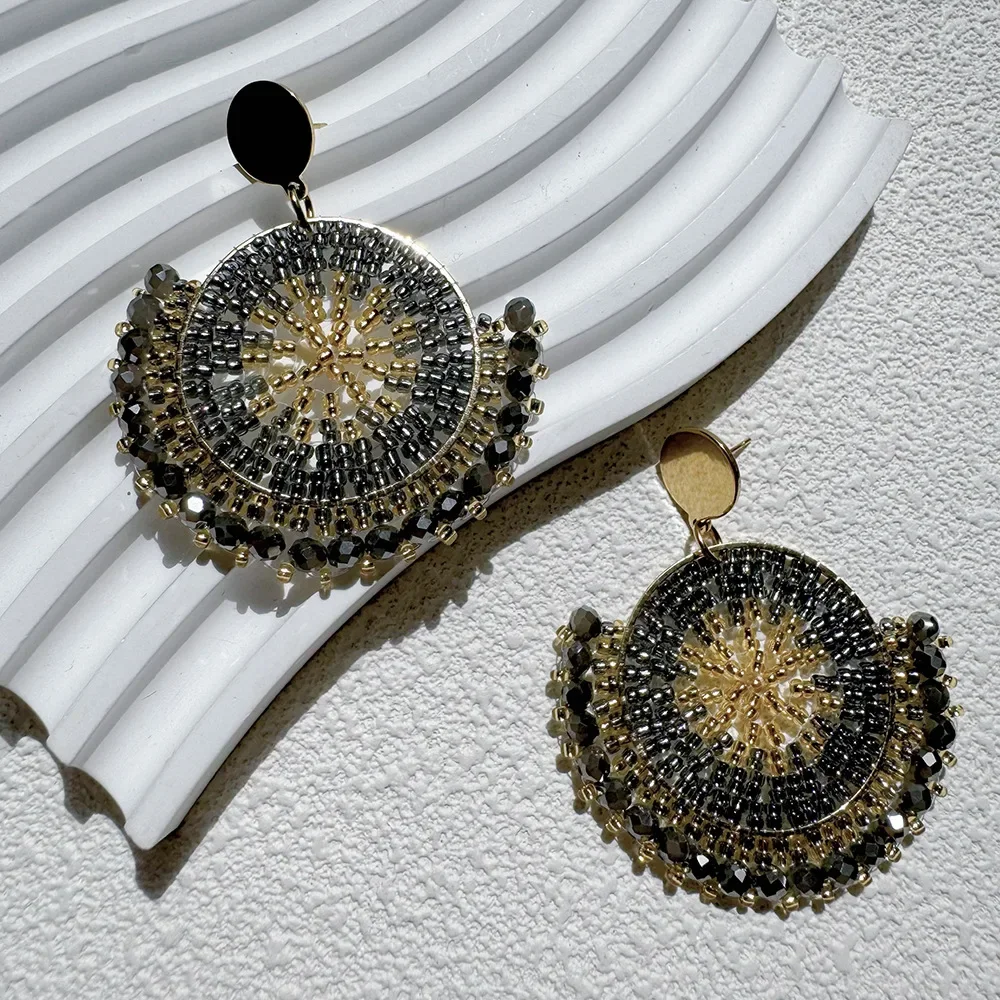 Серьги из бисера ручной работы 2025, круглые серьги с кристаллами в стиле ретро, богемное ручное плетение, креативные серьги из бисера для женщин