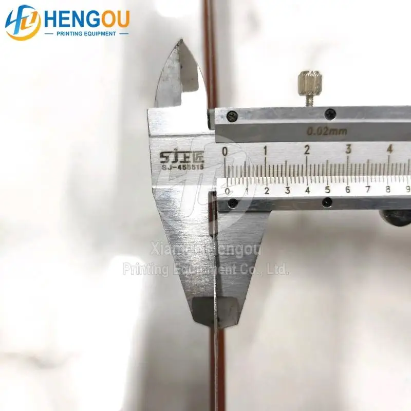 Lame de lavage pour pièces de machine d'impression Roland 300 et KBA 875x65x0.5mm