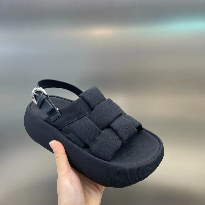 Platform Romeinse sandalen en pantoffels Zomer nieuwe ronde neus Open teen Geweven zachte zool Antislip sportstrandschoenen