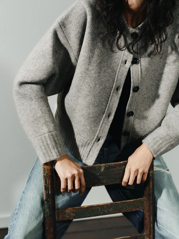 

Women's Loose Fit Long Sve Knitted Jaet Sweet Soft round Ne Open Cardigan ort Length Button up Autumn Faion 2025