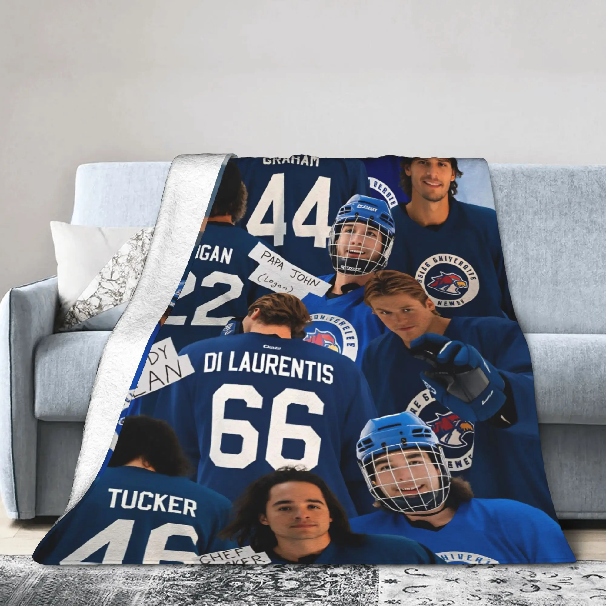 Off Campus Poster Flannel Blankets Winter  Soft Bedding Throws for Girls Boys Bedroom Funny Bedspread Sofa Bed Cover