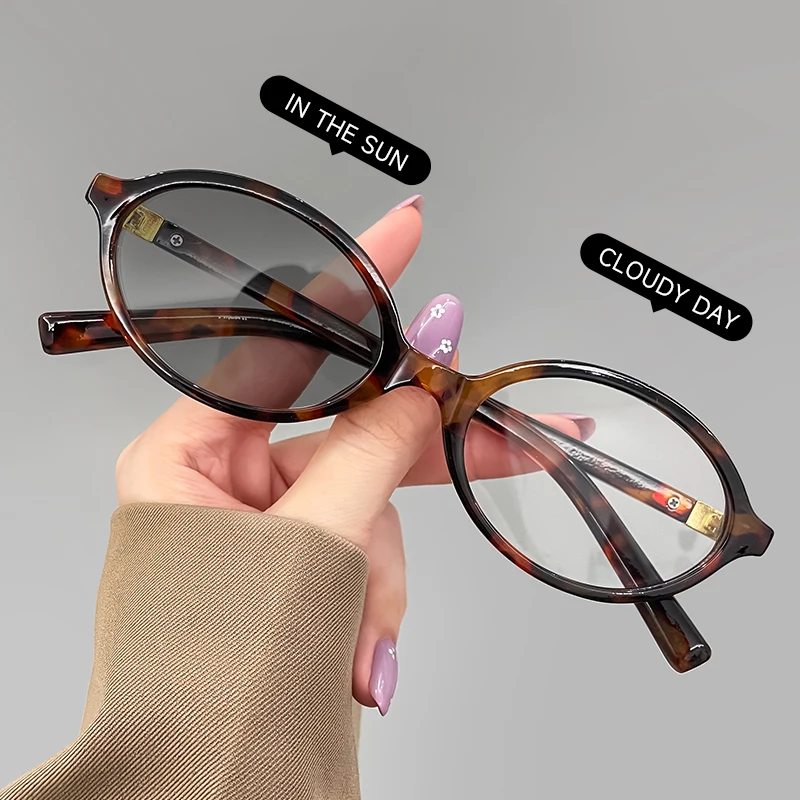 Neue Ovale Photochrome Sonnenbrille Für Frauen Mode Marke Schwarz Kleine Rahmen Gläser Weibliche Retro Farbwechsel Brillen UV400