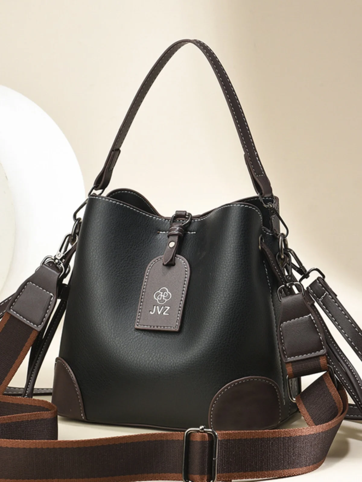 

Faionable Buet Bag Women's Crossbody Bag Retro Color Blo Soft PVC Small Size Handbag oulder Bag Handbag Chavelra