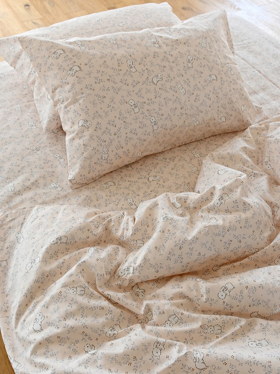 Ins Popular Cute Rabbit Print Duvet Cover 100% Cotton Single Piece Bedding Set Soft & Fun Design for Kids, Teens & Student Dorm