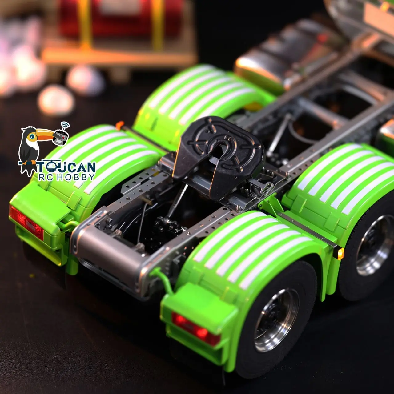 

Customized 1/14 Scale 6*6 RC Tractor Truck Metal Car 3-speed Model with Light Sound Smoking Painted Assembled Remote Control Toy