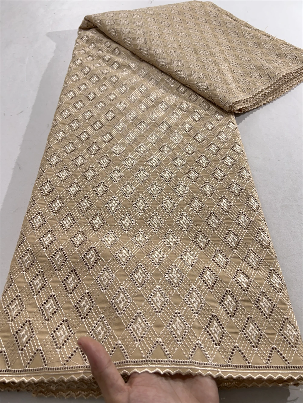 

Soft Egyptian Cotton Polished Lace Fabric 5 Yards 2025 Hight Quality Dubai Voile Lace Fabric For Couple Men And Wome Wear F3822