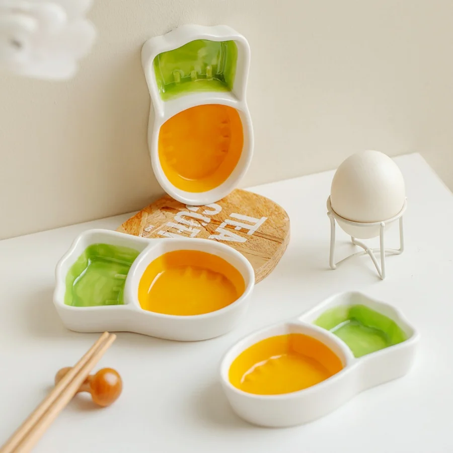 1pc niedlichen Karotten gewürz Sauce Platte Keramik Tauchen geteilte Platte Haushalt Essstäbchen Rack Haustier Fütterung platte Küchengeräte