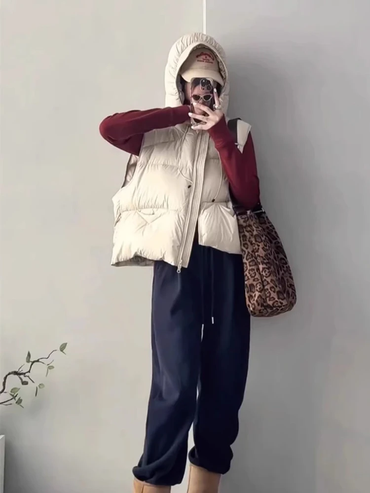 

Autumn Winter Warm Hooded Puff Down Vest Female Double Zipper Pocket Quilted Waistcoat Women White Duck Down Sleeveless Vests