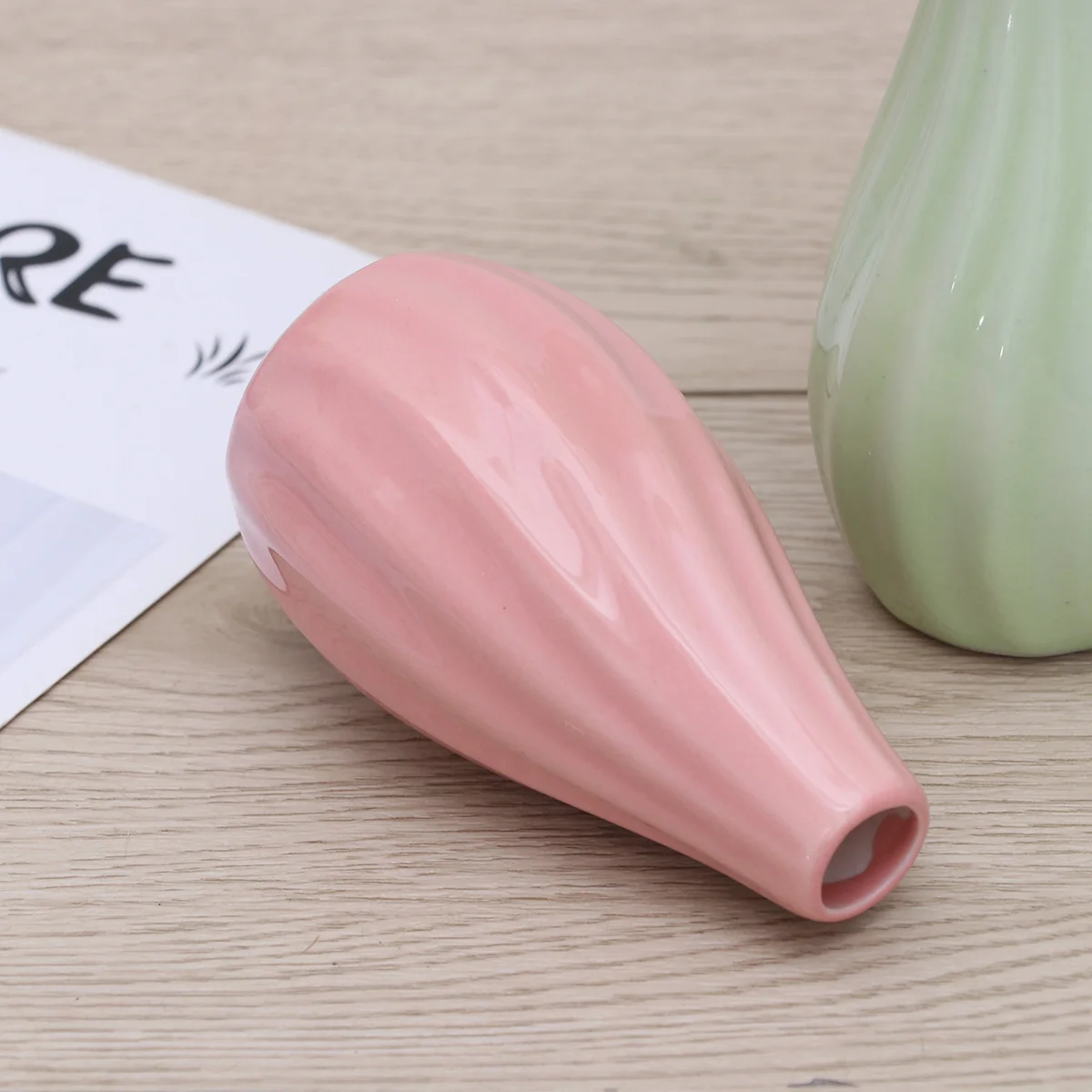 

4Pcs Ceramic Vase Breathable Good for Plant Growth Adorable Gift Idea for Any Festival Pink Blue Cyan White Ceramic Small Vase