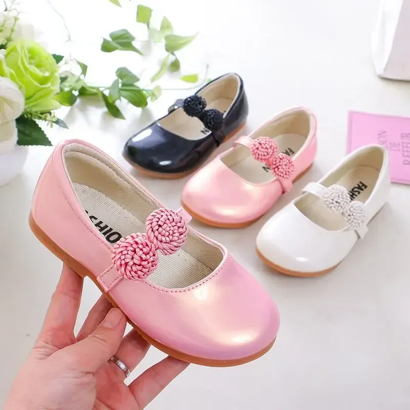 

Girls Leather Shoes for School Black White Shoes Floral Flower Girl Flats for Wedding Party Children Mary Janes Princess Sweet