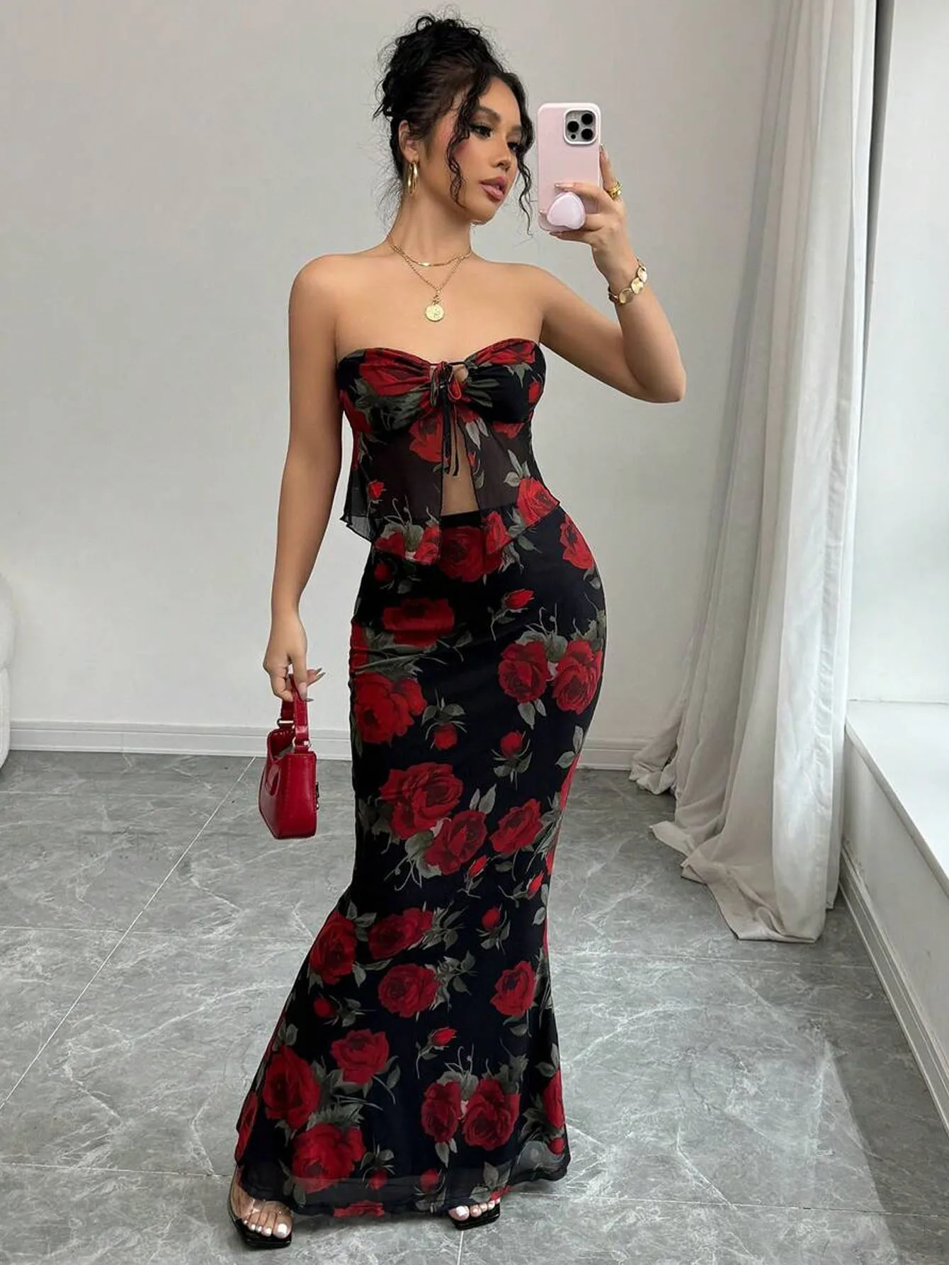 طقم نسائي بطبعة وردية، توب رسن مثير، تنورة طويلة الذيل، مجموعة بقصة ضيقة، عصري وأنيق