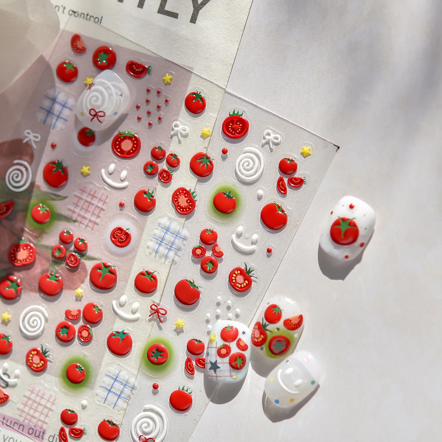 1 szt. Urocza naklejka na paznokcie 5D z soczystym pomidorkiem, kreskówkowe galaretki, owocowe pomidorki, kokarda, gwiazda, samoprzylepna naklejka, słodka dekoracja do manicure