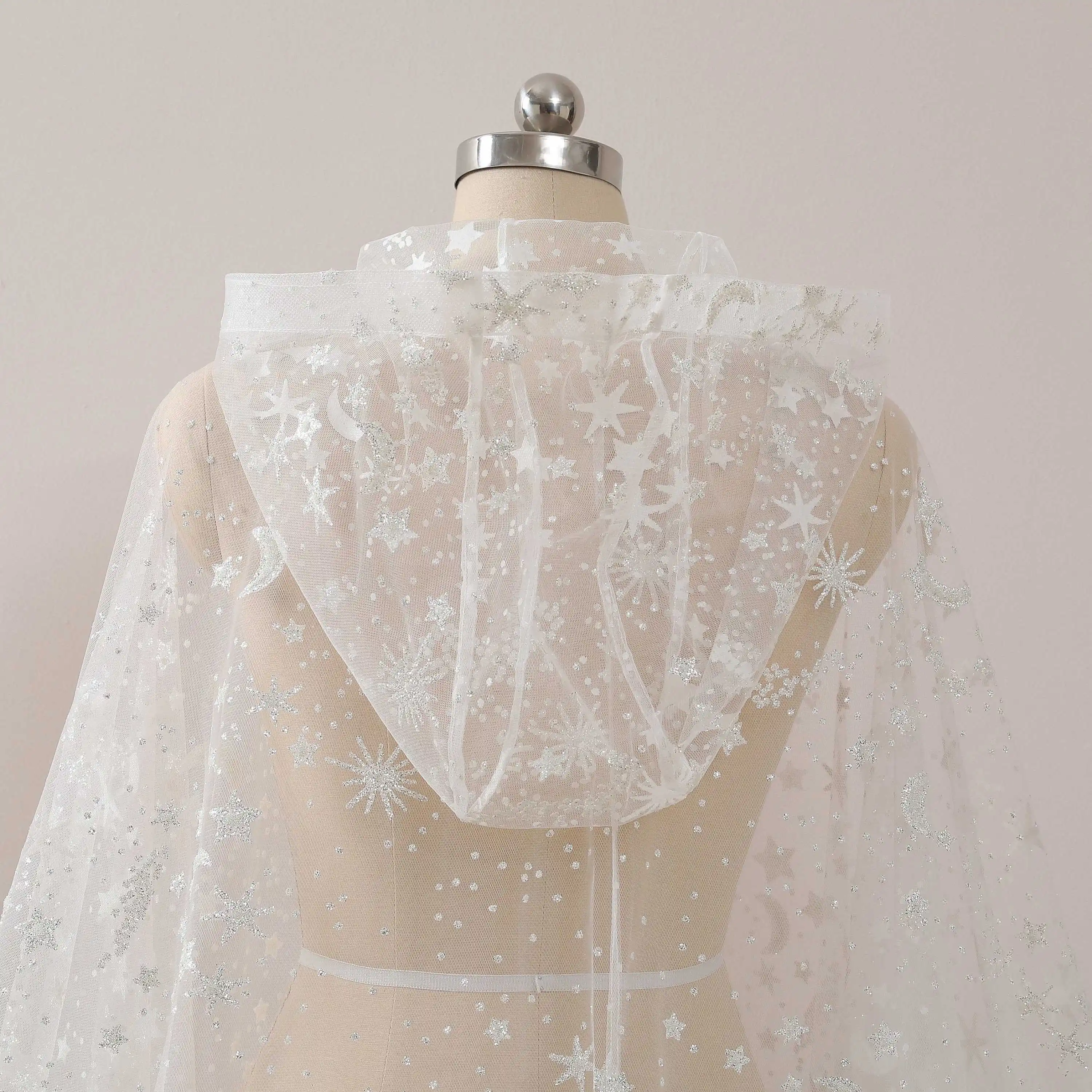 Sparkly Hooded Wedding Wrap Jacket Customized Star and Moon Lace Women Bridal Cloak Long Veil Bride Wedding Accessories Church