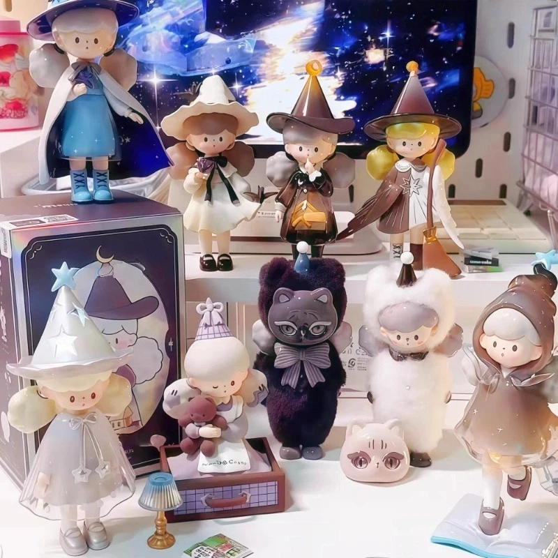 

New Molinta Chasing Light Series Blind Box Collectible Mystery Box Desktop Accessories Genuine Anime Figure Boy Toy Girls Gifts