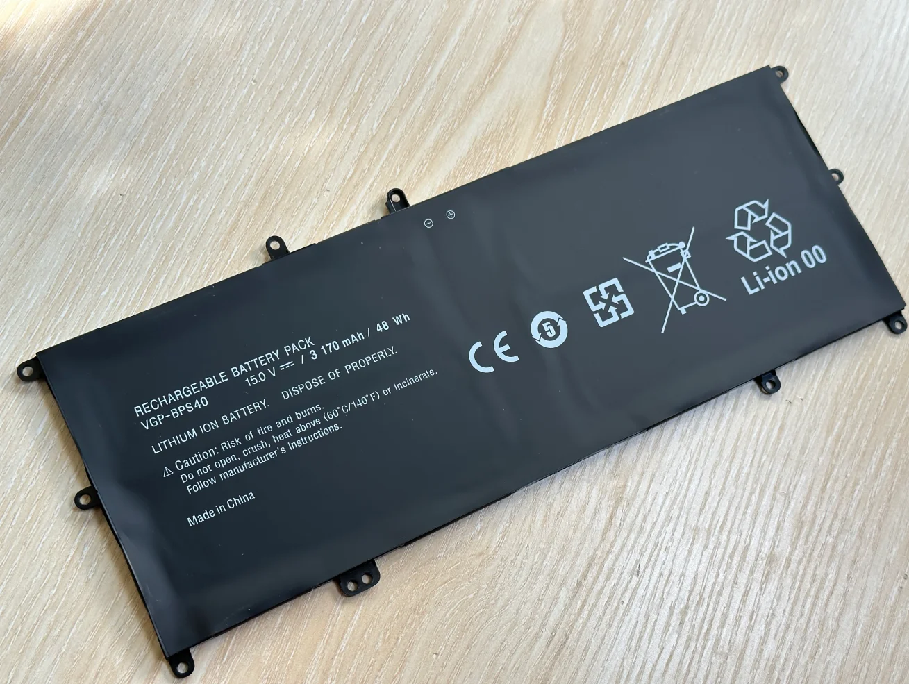 VGP-BPS40 Laptop Battery For SONY Vaio Flip 14A SVF14N SVF 15A SVF15N17CXB VGP-BPS40 15V 3170mAh