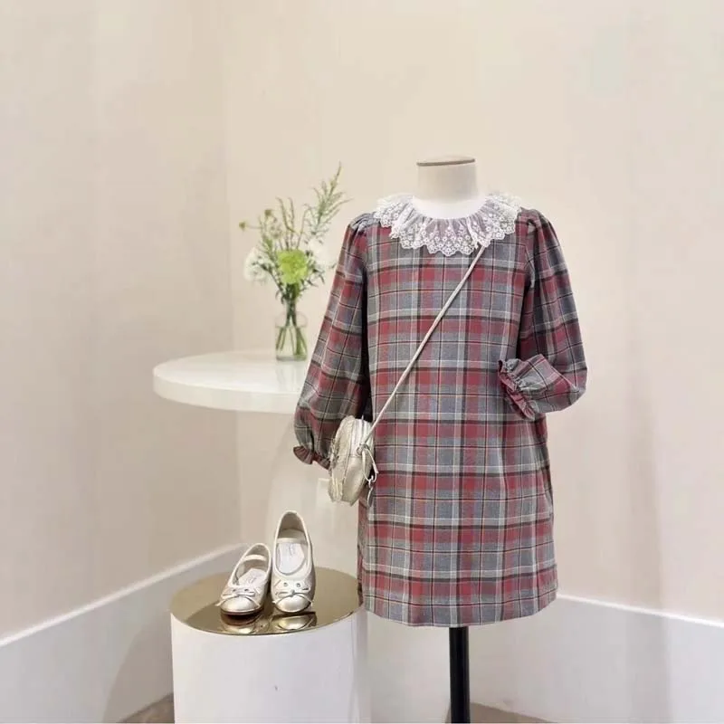 en-stock-2025-otono-bp-vestido-de-nina-a-cuadros-con-cuello-de-encaje-vestido-versatil-totalmente-tejido-de-algodon-cuello-redondo-vestidos-a-cuadros-para-cumpleanos