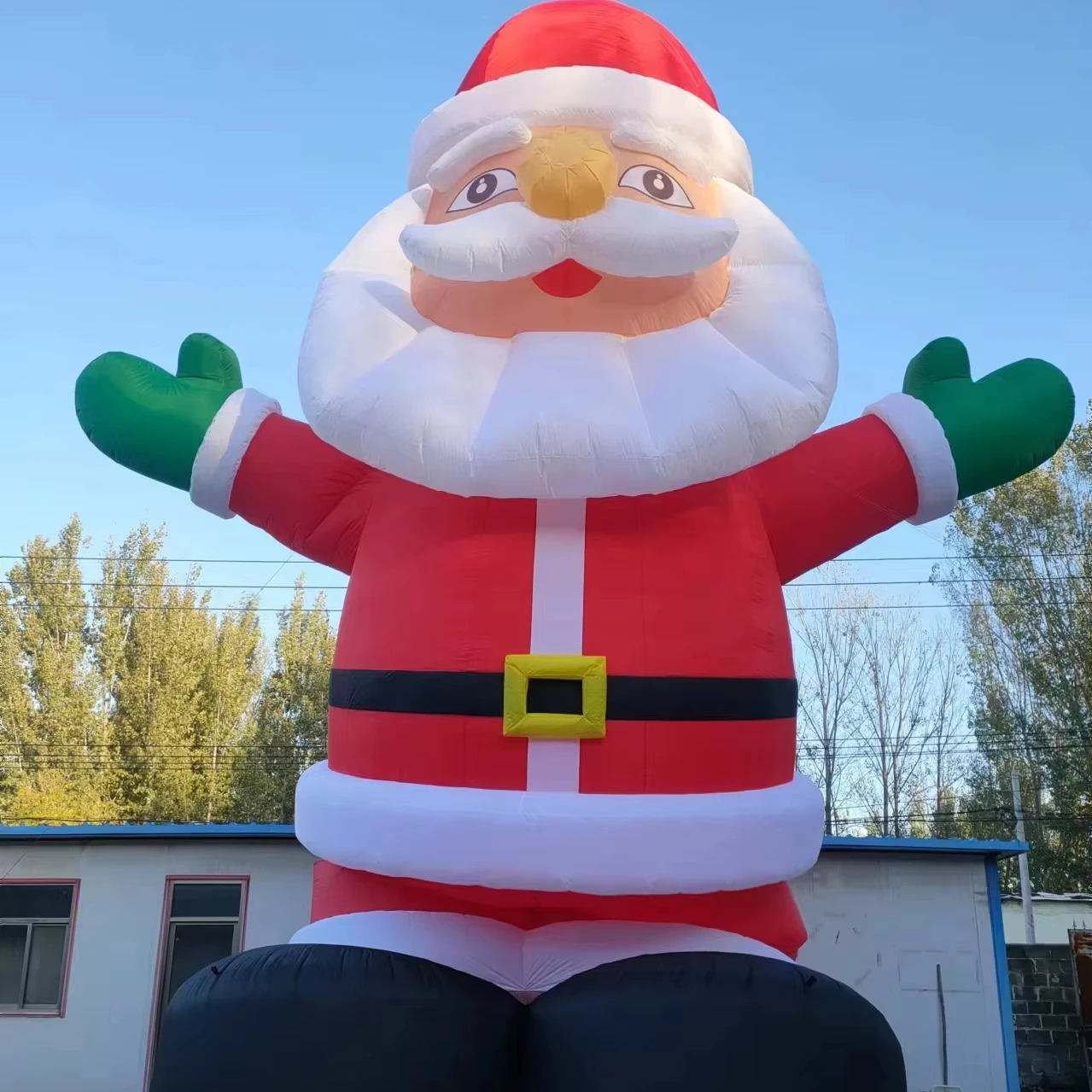 

Customized Inflatable Giant Santa Claus Cartoon Mascot Outdoor Advertising Inflatable Doll
