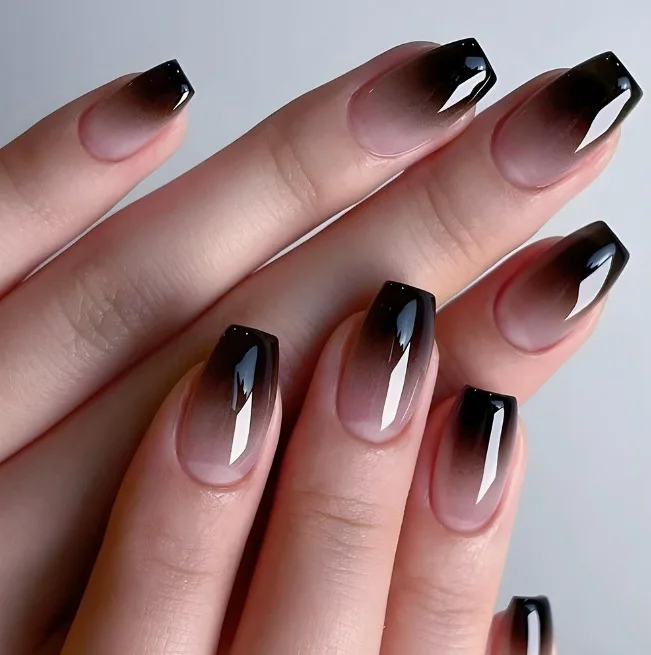 24 قطعة التدرجات السوداء فقرة طويلة موضة مانيكير التصحيح قابلة لإعادة الاستخدام لاصق الأظافر كاذبة اللوز الأظافر وهمية اضغط على خنجر