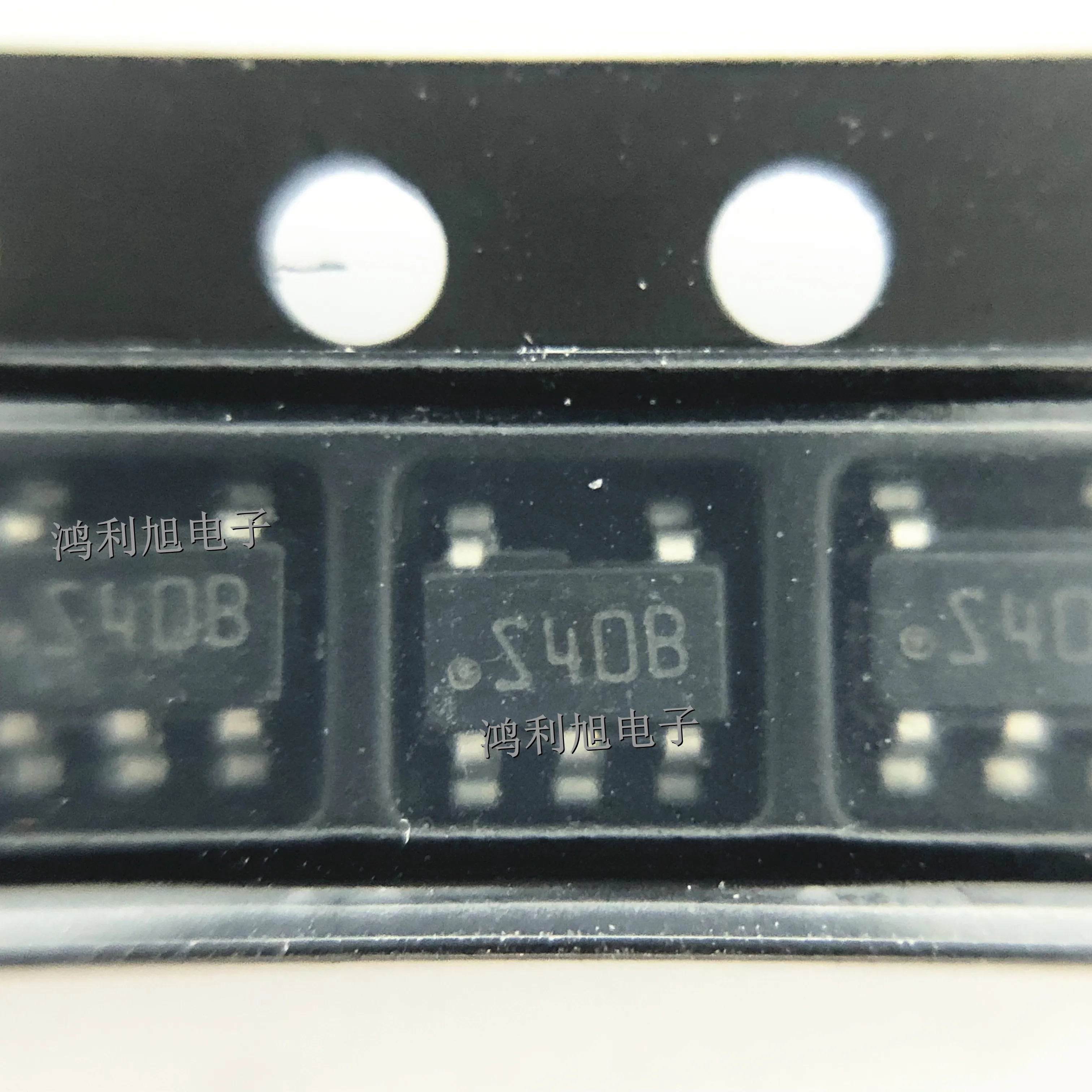 5pcs/Lot LM2611BMFX/NOPB SOT-23-5 MARKING;S40B Switching Voltage Regulators 1.4MHz Cuk Converter