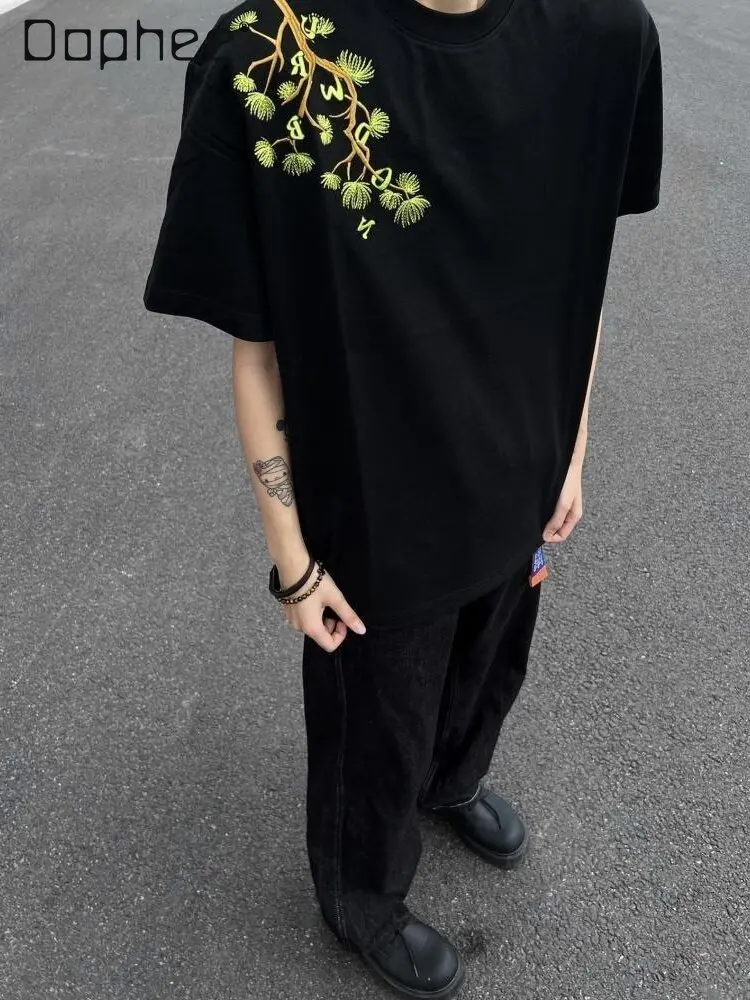 

Новая летняя мужская футболка 2026 года в американском уличном стиле, свободного кроя, черно-белая, с вышивкой Луохань Сун, повседневная, с коротким рукавом