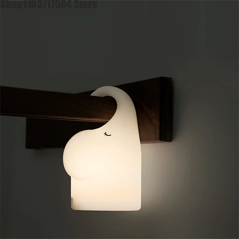 Elephant silicone night light 2024 new infrared portable pat light bedroom home mother and child charging night light