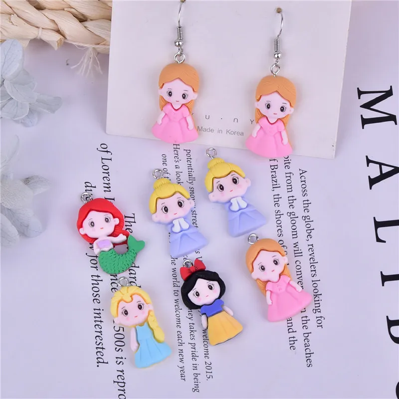 10Pcs Resin Cartoon Princess Girl Charms for Earrings Pendant Necklace Keychain DIY Fashion Jewelry Making Accessories