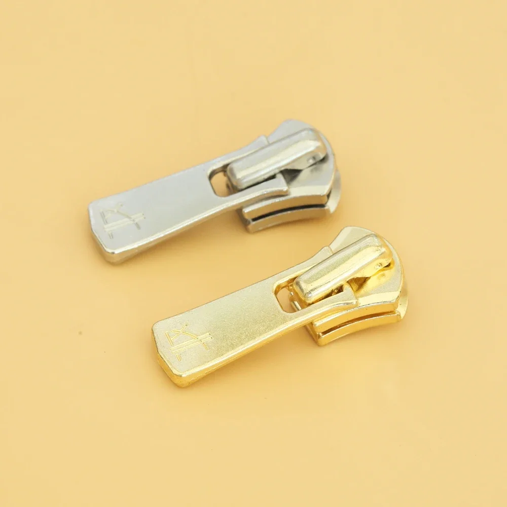 1-5Pieces YKK Excella No. 3 No. 5 No. 5SG DA2E Zipper Pull Accessoires De Couture Zipper Repair Kit Zipper Pulls