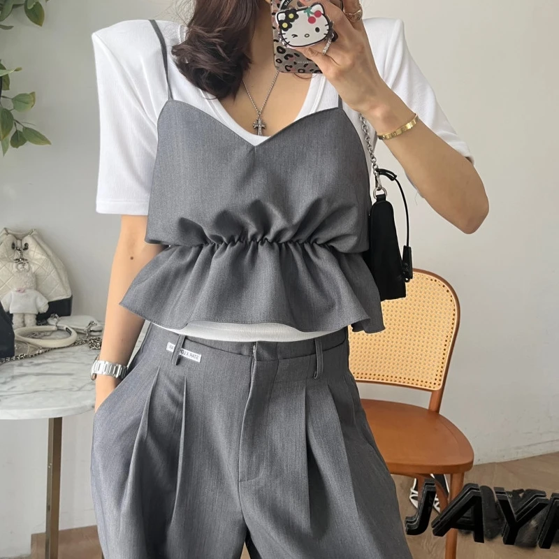 

Модный комплект: топ на бретельках и брюки с высокой талией для женщин. Повседневная одежда для улицы, путешествий, весны, осени и зимы.