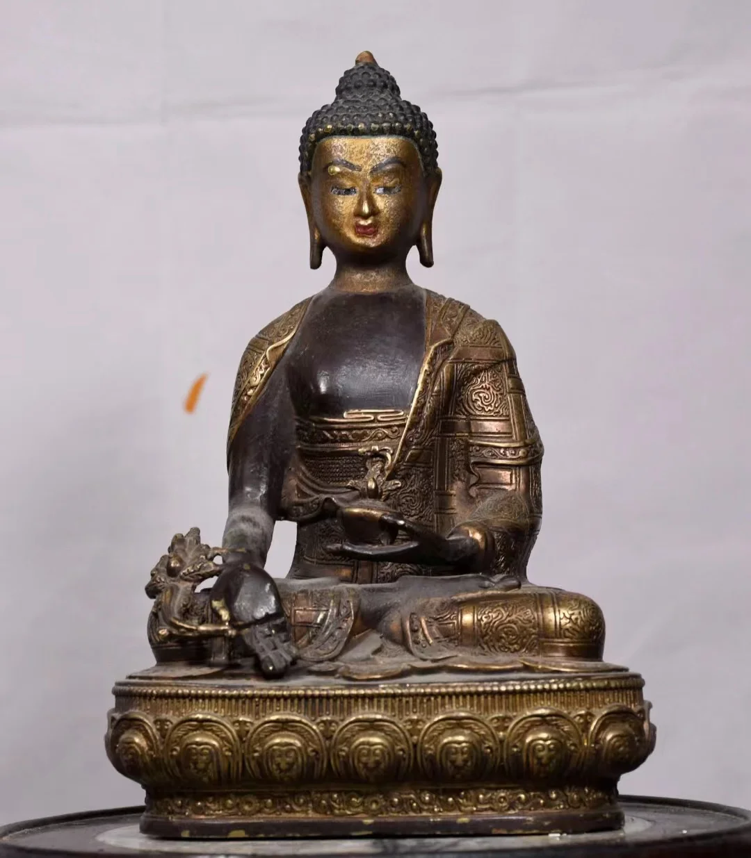 Rare  old Handmade copper Medicine Guru Buddha Buddha statue,#22,Free shipping