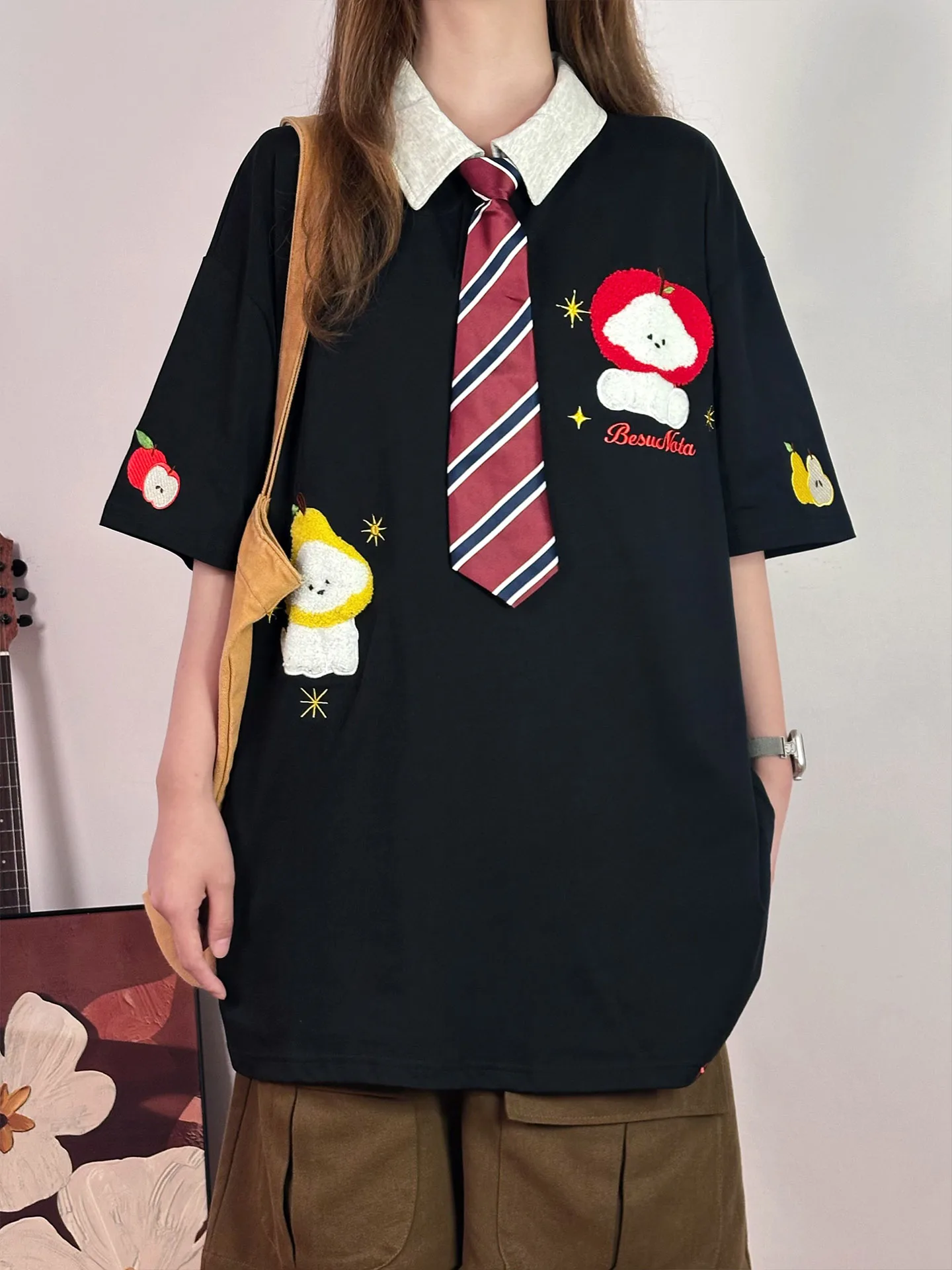 Summer Japanese Embroidered Polo Tie Short-sleeved T-shirt Women's 2025 New Loose College Style Balck Top Oversized T Shirt