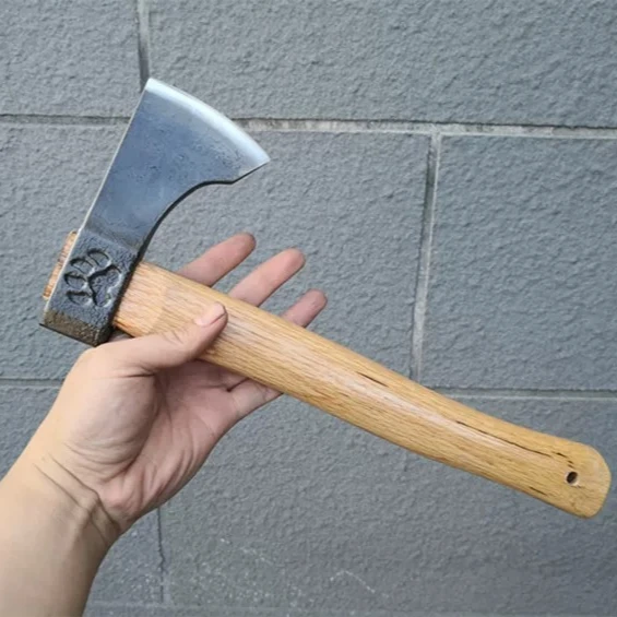 

Hand-forged Multi-functional Camp Axe Portable and Compact for Emergency Tree Felling in The Wild Camping Axe