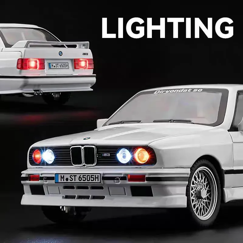 Coche en miniatura de aleación BMW M3 E30 IM 1:24, modelo de coche a escala de Metal fundido a presión, colección de simulación de sonido y luz, vehículo de juguete para regalo para niños