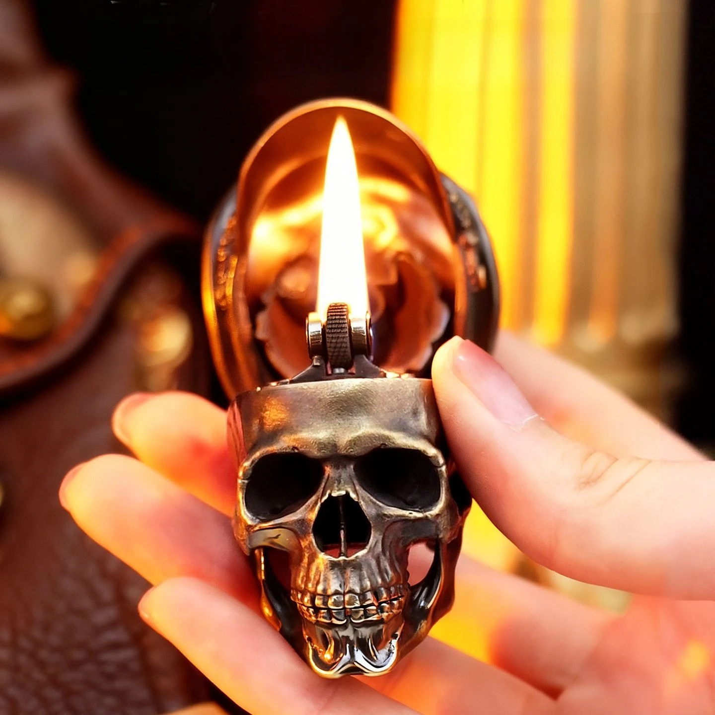 New Original Brass Handmade High-end War Maniac Fuel Lighter, Vintage Collectible Fuel Lighter, Cigarette Accessories,men's Gift