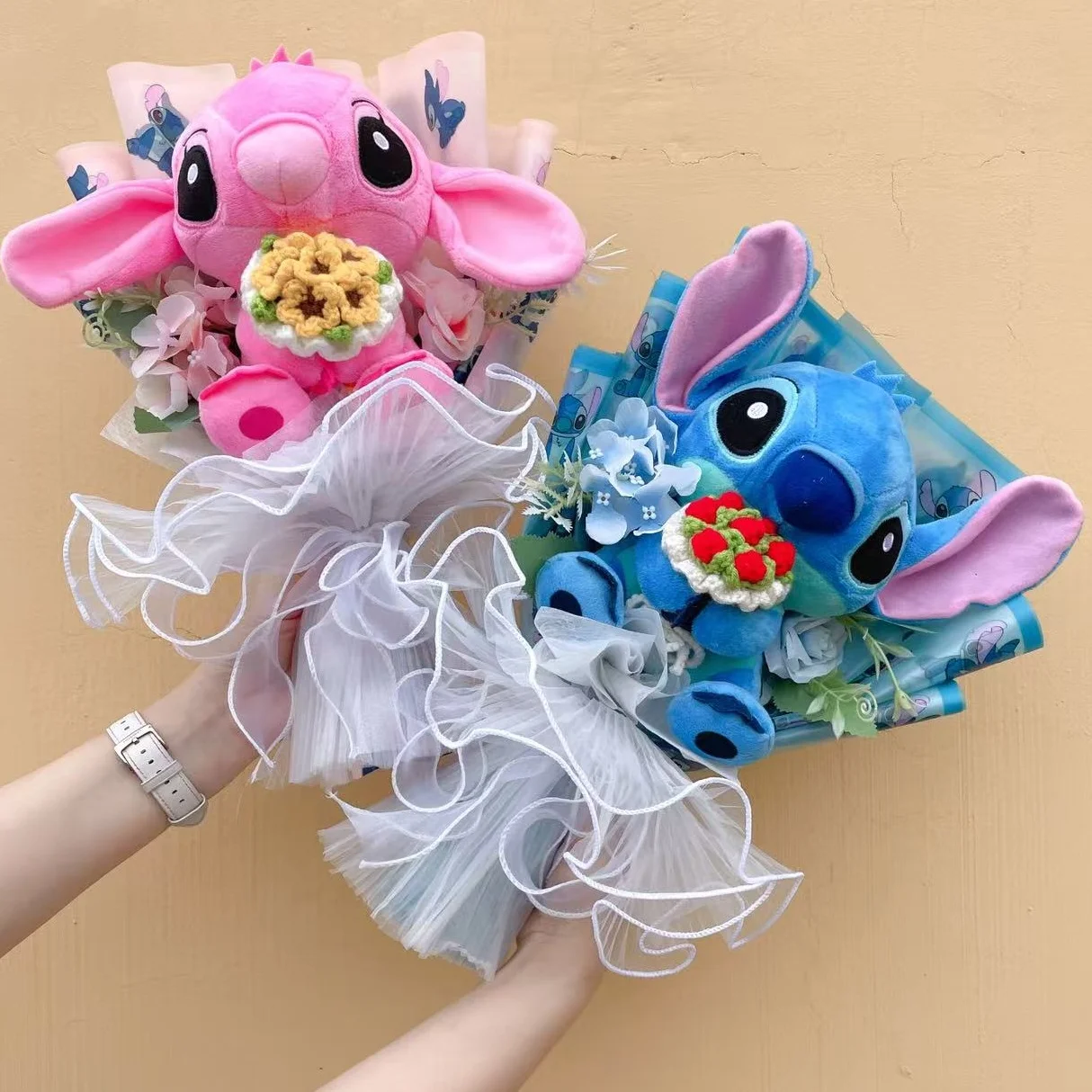 

Классические аниме-стижки, плюшевые куклы с искусственными цветами, букеты ручной работы для детей, подарки на выпускной, Рождество, день рождения