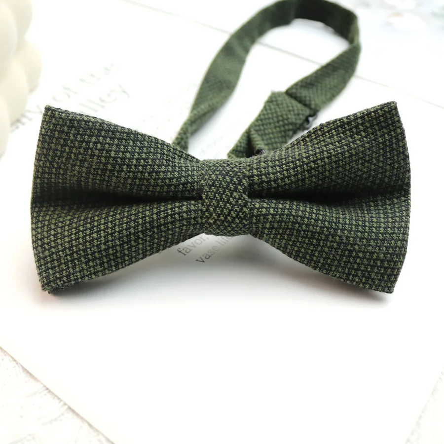 Papillon casual in tinta unita Papillon semplice ed elegante Papillon classico con motivo a quadretti Papillon decorativo formale per feste casual