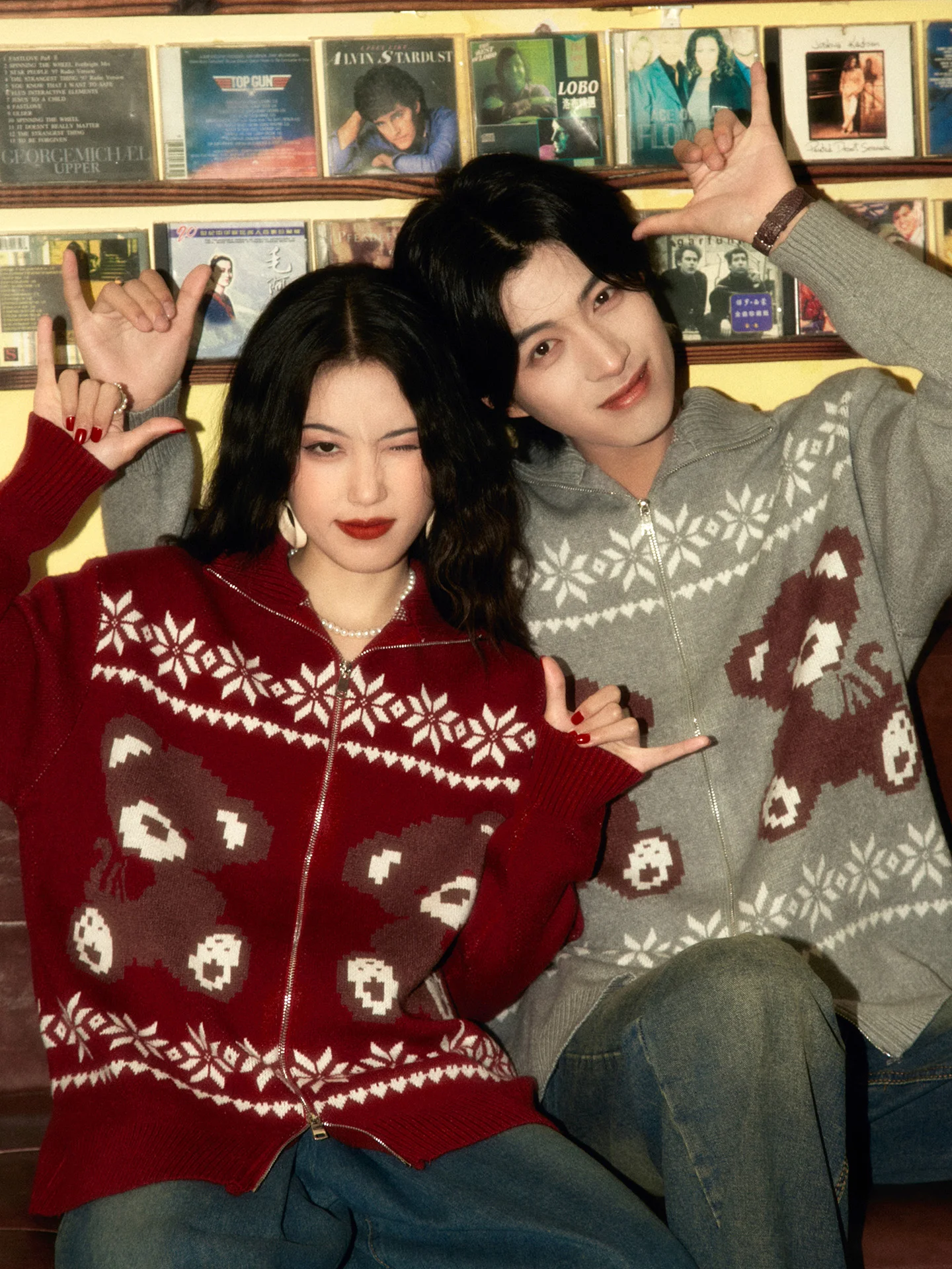 Autumn Winter New Men's Vintage Bear Embroidery Red Cardigan Sweater Coat Couple Gray Loose Casual Knitted Cardigan