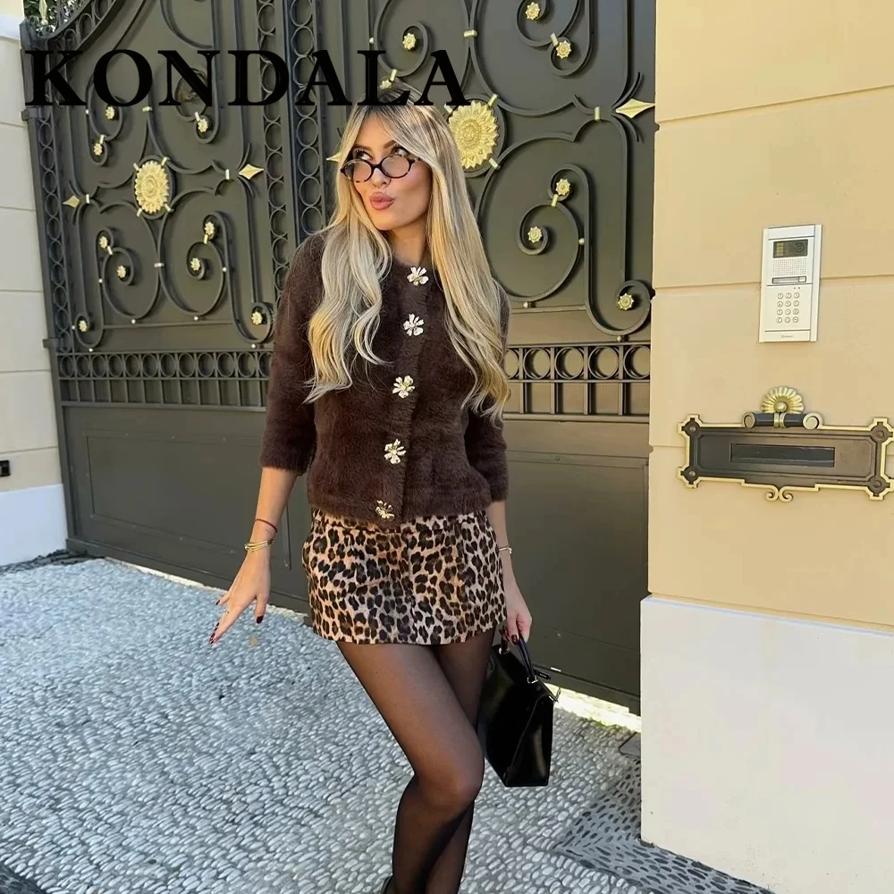 

KONDALA 2024, осенне-зимние женские короткие вязаные куртки, модная уличная одежда, однотонные однобортные шикарные женские короткие пальто с круглым вырезом