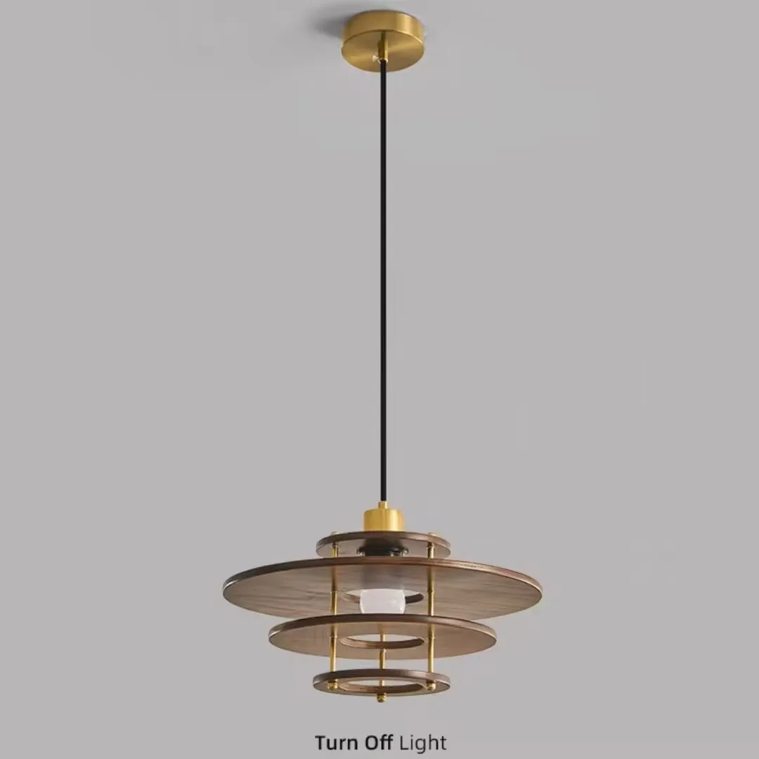 レトロなウォールナット材のレストランシャンデリア、デザイナーによる無垢材のバーカウンターシャンデリア、クリエイティブな窓型UFOシャンデリア