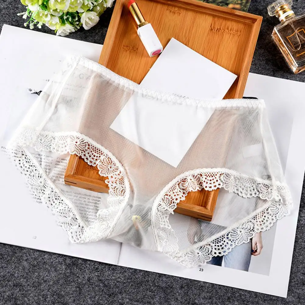 See-through Lace Panties Breathable Mid Waist Sexy Briefs Floral Sheet Panties Sexy Women Underpants Breathable Underwear