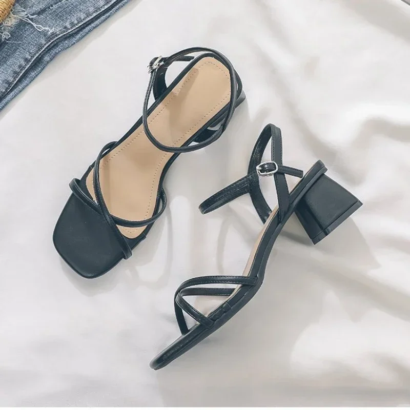 2025 Summer Square Heel Women\'s Sandals Women\'s Shoes Black Versatile Fashion Elegant Middle Heel Shoes