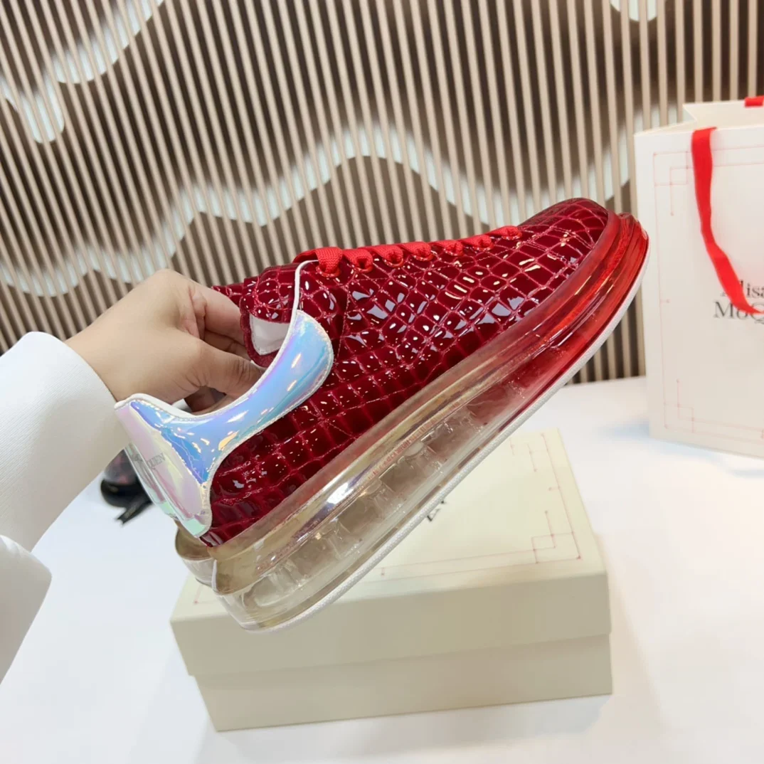 Scarpe da ginnastica casual da uomo di alta qualità di alta qualità Scarpe da tennis da donna firmate di marca in vera pelle Scarpe da corsa dal design classico alla moda