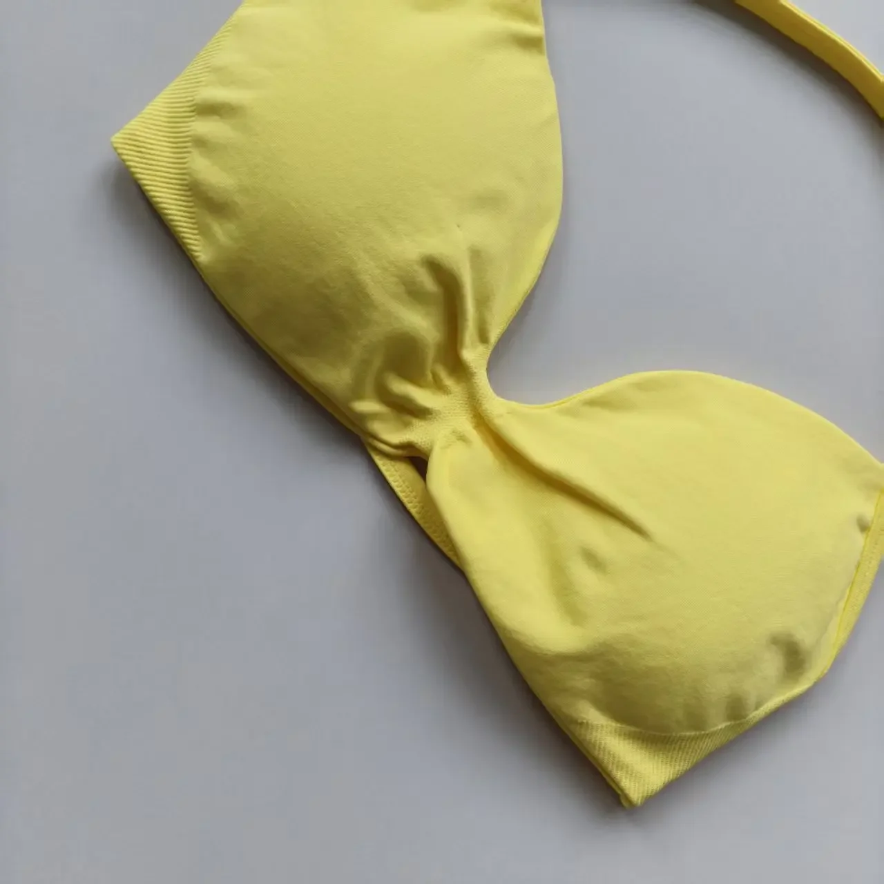 Hochunterstützender Schnür-BH in Unifarbe mit Trägern für Damen, Nahtloser Yoga-Unterwäsche, Fitness-Workout-Top, Sport-BH für Laufen und Gym – Detail 11